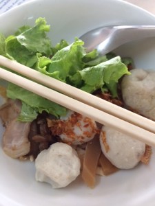 Bamee asawin "gow low" at Bamee Gua on Langsuan